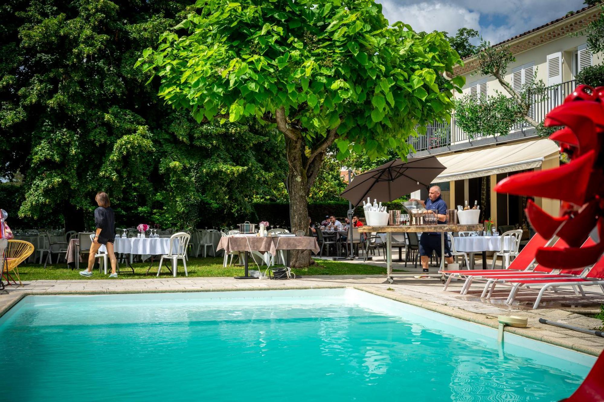 La Redoniere Hotel Romans-sur-Isère Екстериор снимка